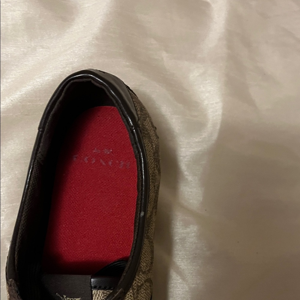 COACH Women's Stylish Brown and Black Shoes - Picture 10 of 12